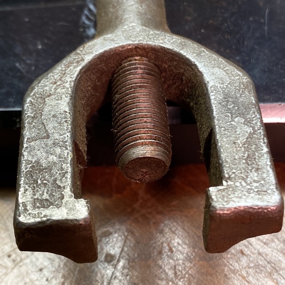 Vintage Small Hand Press Puller - Picture 3 of 4